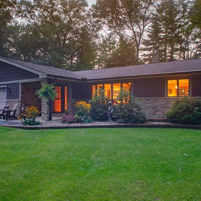 N2621 Bambi Ct, Wautoma, WI 54982