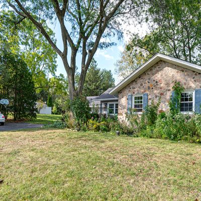 N66 W28482 Longview St, Hartland, WI 53029