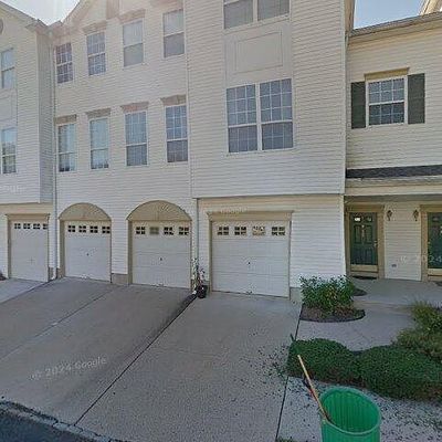 10 Caroline Foster Ct, Morristown, NJ 07960