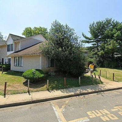 100 Governors Rd, Lakewood, NJ 08701