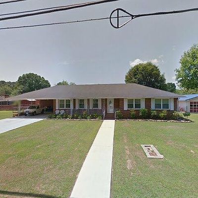 100 Mynatt Dr, Weaver, AL 36277