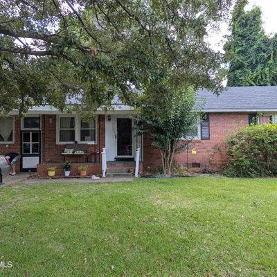 1004 River St, Jacksonville, NC 28540