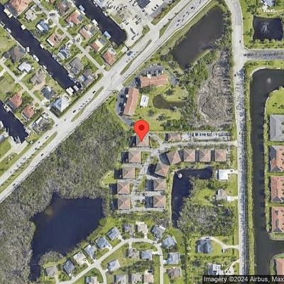 10050 Lake Cove Dr, Fort Myers, FL 33908