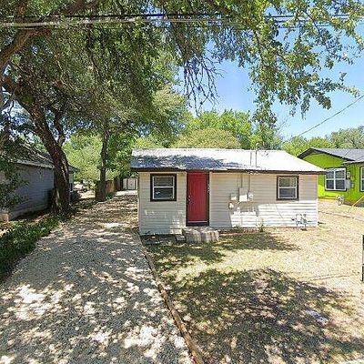 1007 Johnson St, Lockhart, TX 78644