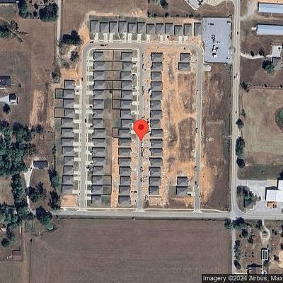 101 Bellflower St, Gentry, AR 72734