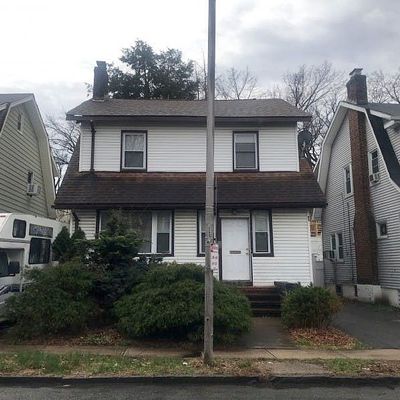 101 Burchard Ave, East Orange, NJ 07017