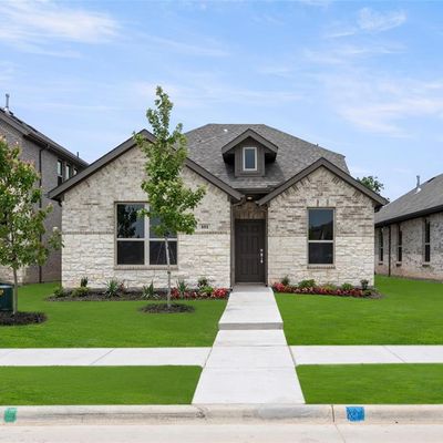 101 Foreman Dr, Midlothian, TX 76065