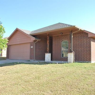 101 Hamilton Dr, Terrell, TX 75160