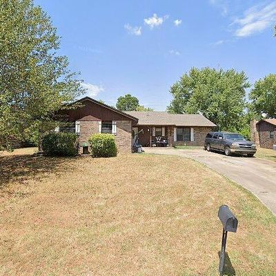 1010 W 18 Th St, Claremore, OK 74017