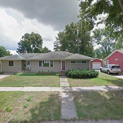 1014 6 Th St, Baraboo, WI 53913