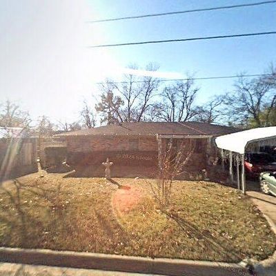 1016 S Hazelwood St, Sherman, TX 75090