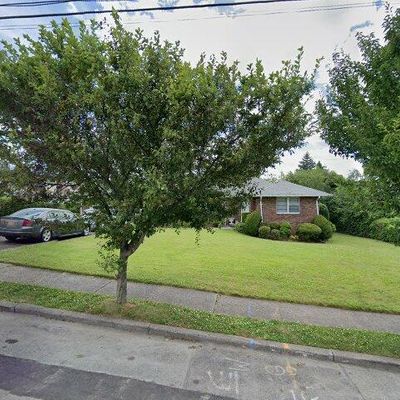 102 Charlton Ave, Lodi, NJ 07644