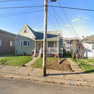 102 Park St, Nanticoke, PA 18634