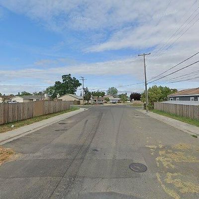 Stacy Avenue, Sacramento, CA 95823