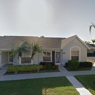 10806 Queen Anne Ln, Naples, FL 34109