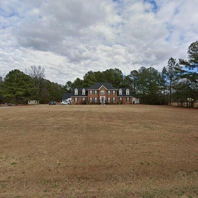 1085 Lindsay Rd, Raeford, NC 28376