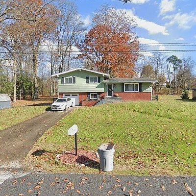 1085 Hickory Ln, Indiana, PA 15701