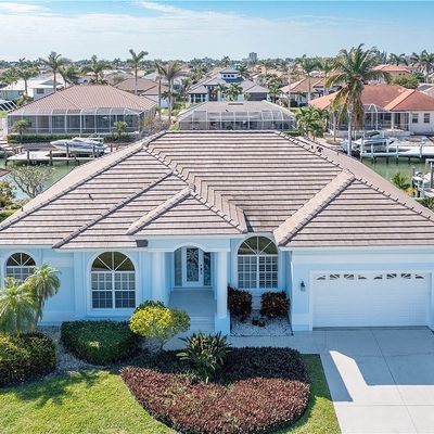 1091 Cara Ct, Marco Island, FL 34145