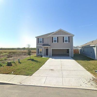 10925 Green Rd, Converse, TX 78109