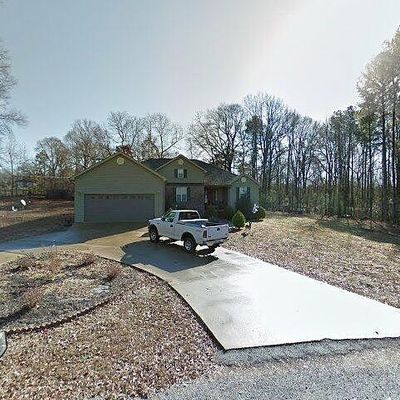 1102 Kingsberry Dr, Iuka, MS 38852