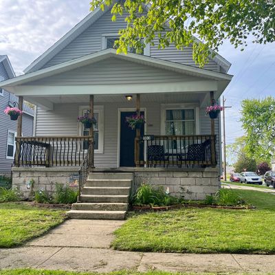 1103 Howard St, Port Huron, MI 48060