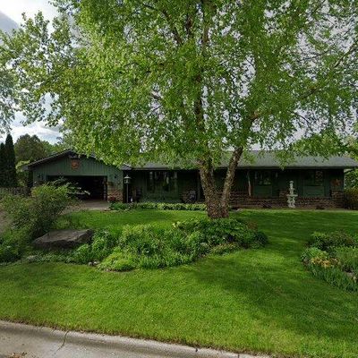 1104 Knob Hill Rd, Burnsville, MN 55337