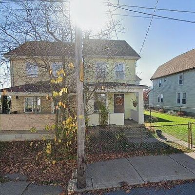 1104 Walnut St, Freeland, PA 18224