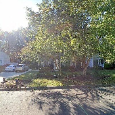 1108 New Hampshire Dr, Jamestown, NC 27282