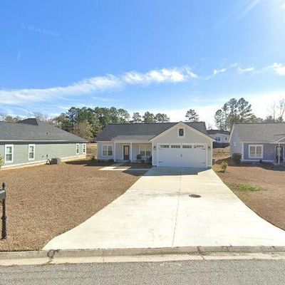 111 Palm Island Dr, Thomasville, GA 31757