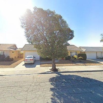 1121 W Mayberry Ave, Hemet, CA 92543