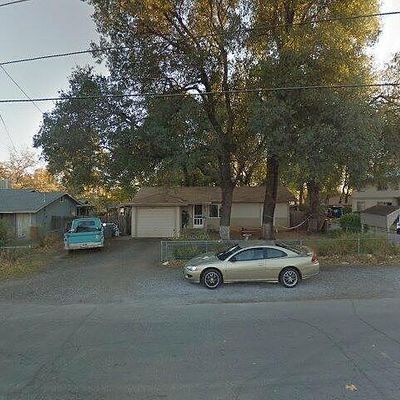 1126 Layton Rd, Redding, CA 96002