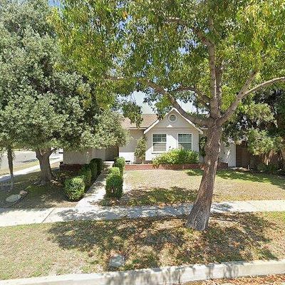 11303 213 Th St, Lakewood, CA 90715