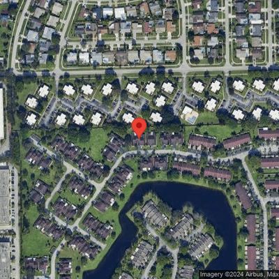 1137 W Lakes Dr, Deerfield Beach, FL 33442