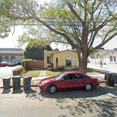 1143 Baldwin St, Salinas, CA 93906