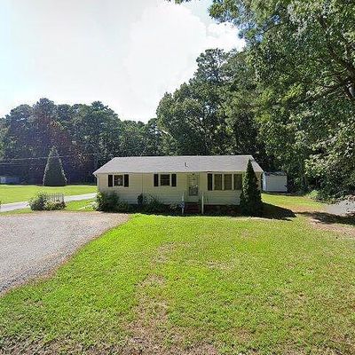 1155 Pine Hall Rd, Mathews, VA 23109