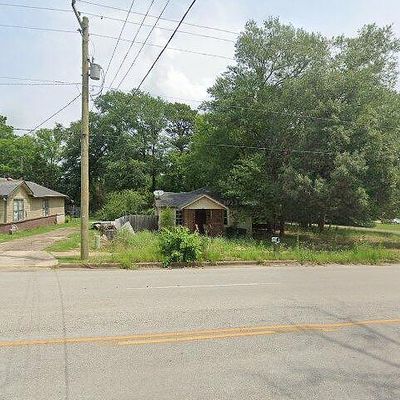 1025 E Young St, Longview, TX 75602