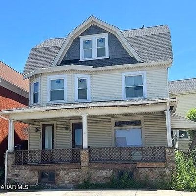 1027 6th Avenue Avenue, Altoona, PA 16602