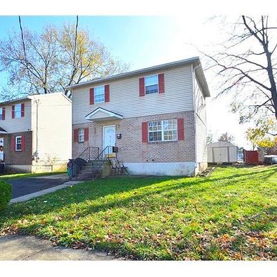 1030 Colorado St, Allentown, PA 18103