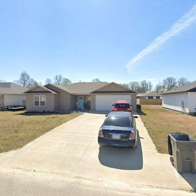 104 Stacy Dr, Paragould, AR 72450