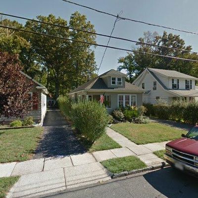 1043 Maurice Ave, Rahway, NJ 07065