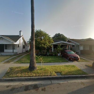 1045 W 55 Th St, Los Angeles, CA 90037