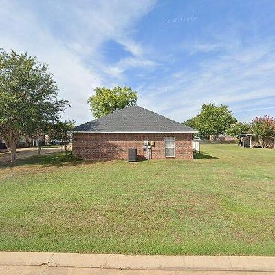 106 Aloys Cir, Natchitoches, LA 71457