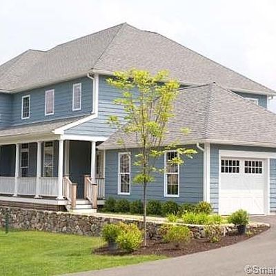 106 Periwinkle Drive #17, Middlebury, CT 06762