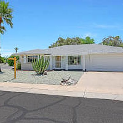 10601 W Carob Dr, Sun City, AZ 85373