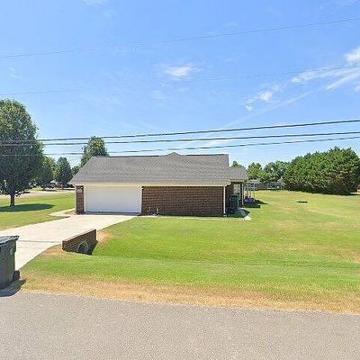 108 Chinaberry Ln, Meridianville, AL 35759