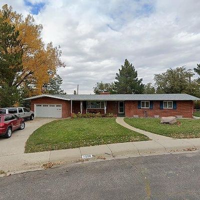 1220 Hawthorne Ave, Casper, WY 82604