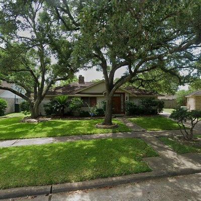 12207 Appleby Dr, Houston, TX 77031