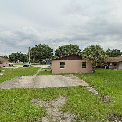 1227 Avenue K, Fort Pierce, FL 34950