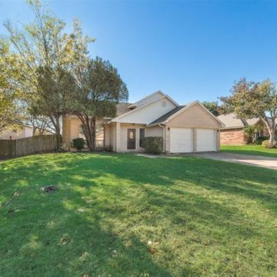 1227 Castleman Dr, Cedar Hill, TX 75104