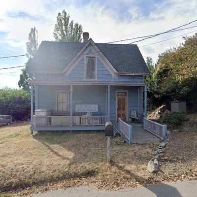 1229 Tyler St, Port Townsend, WA 98368